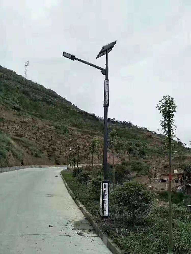 洛宁县仿古太阳能路灯